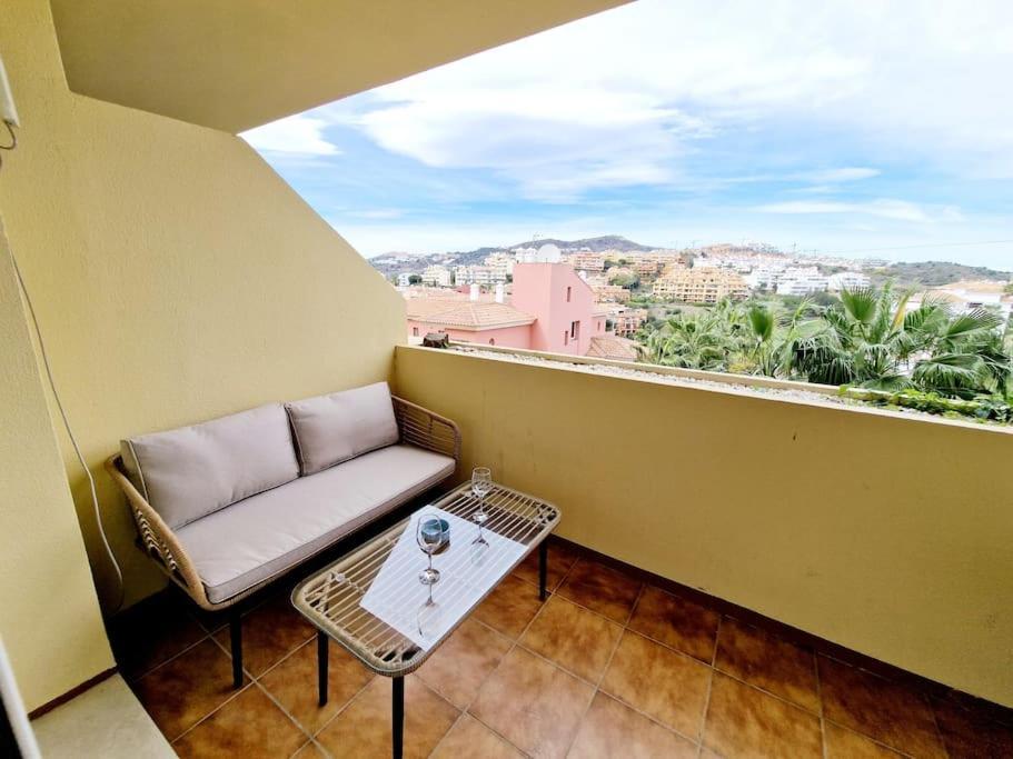 Royal Golf View: 2Br, Pools & Ac Apartment Sitio de Calahonda Exterior photo